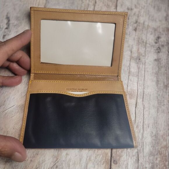 Hunting World Mens Leather Wallet In EUC - Picture 5 of 8